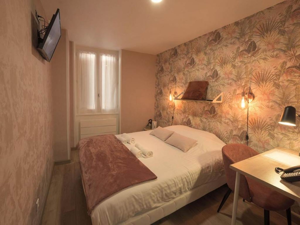 Hotel De La Croisée - Bonjour Fun