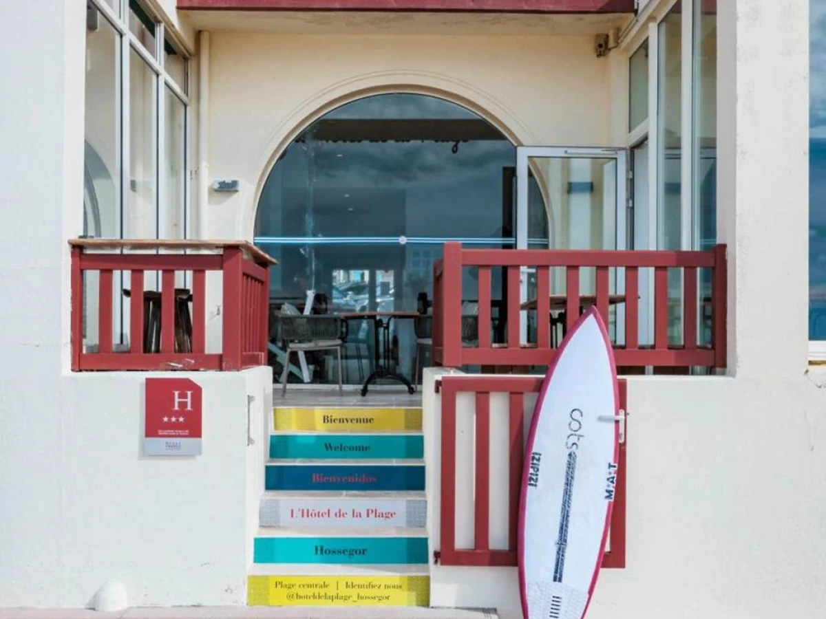 Hôtel de La Plage - Bonjour Fun