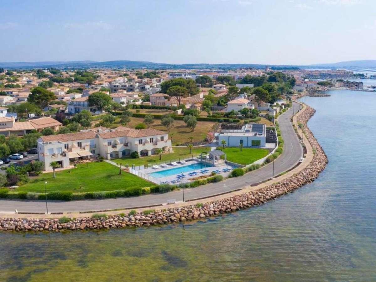 Hotel De La Pyramide - Bonjour Fun