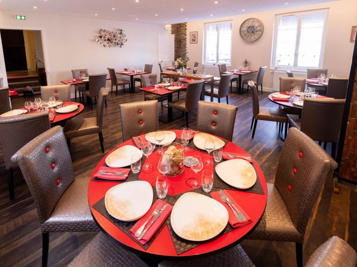 Hotel De Paris Jaligny - Bonjour Fun