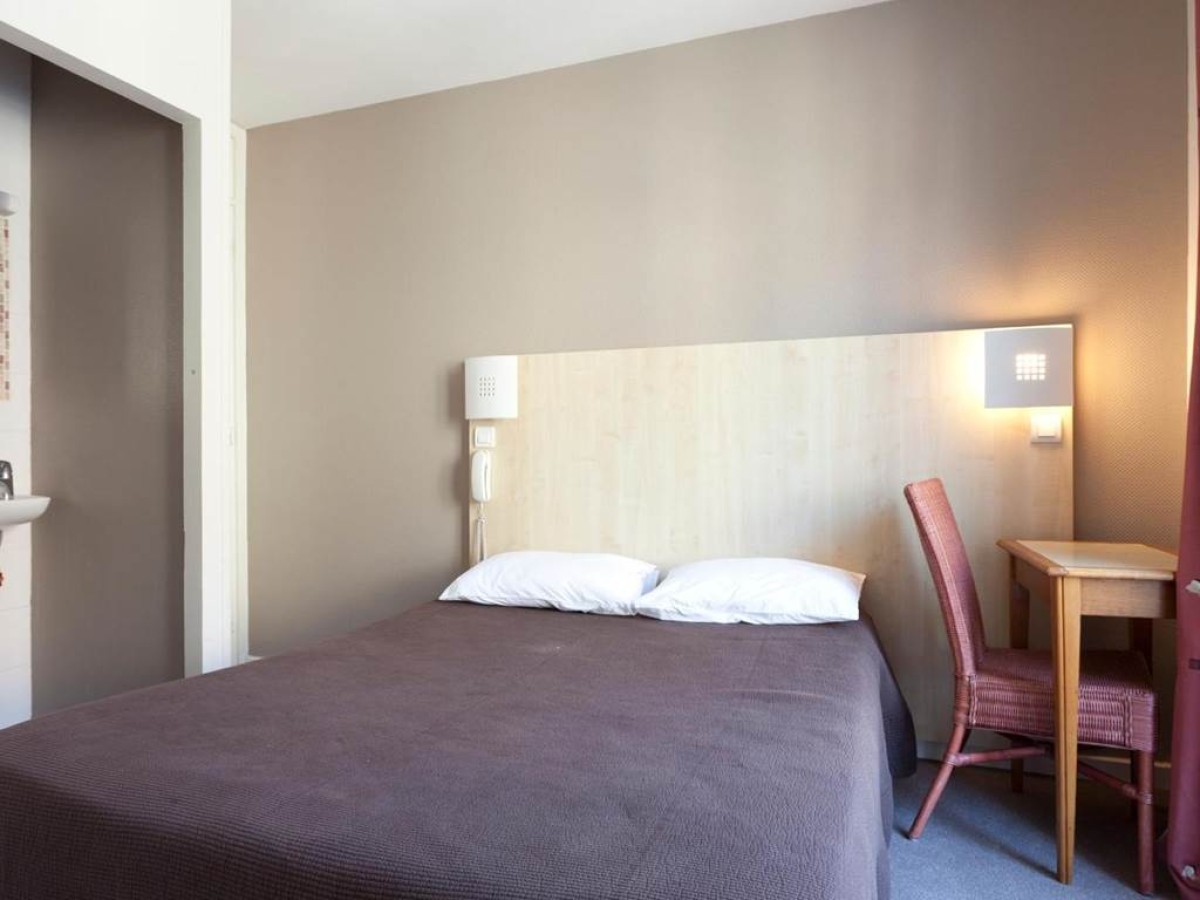 Hotel De Quebec - Bonjour Fun