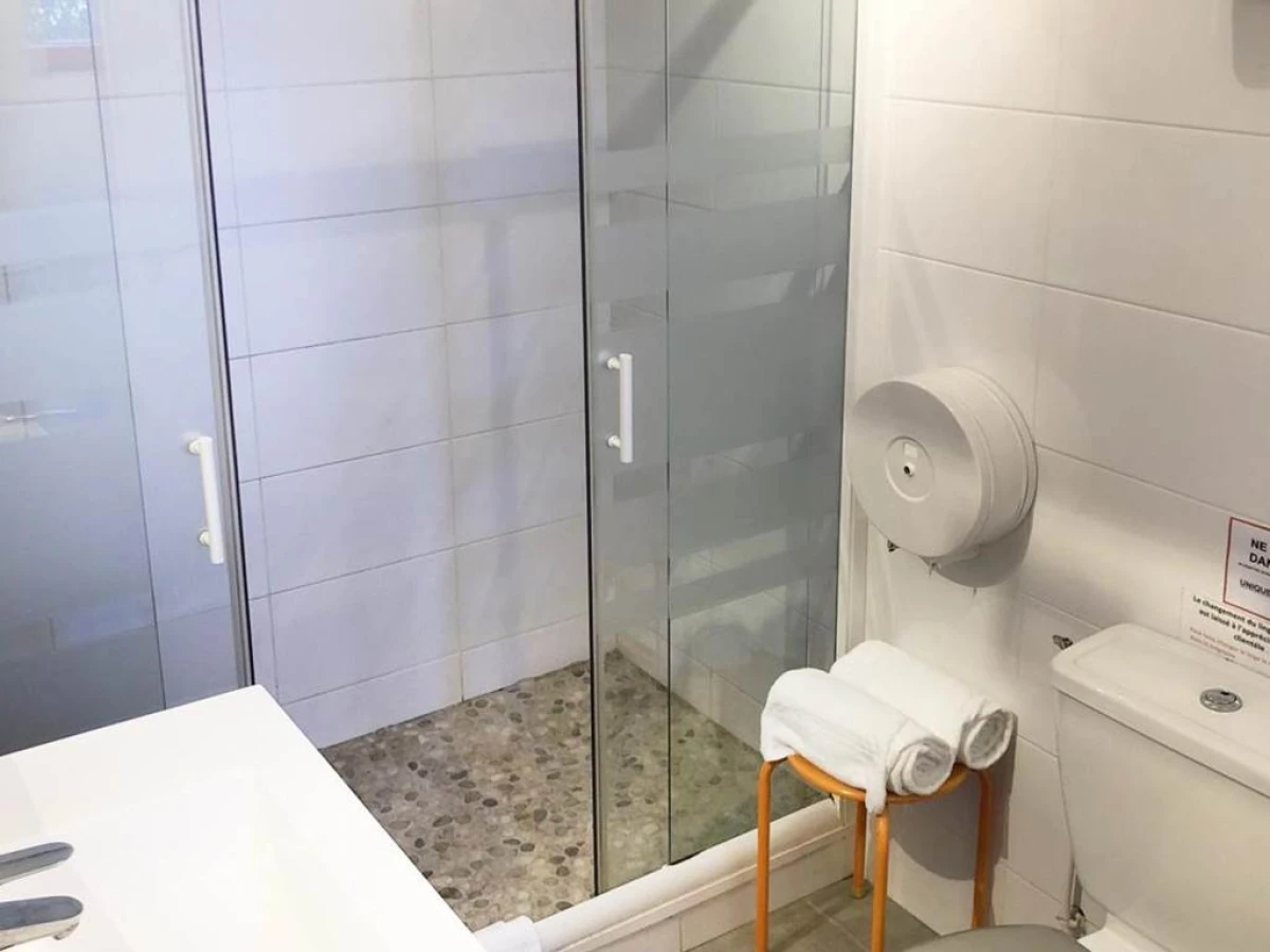 Hotel Des 4 Vents "Esprit Camargue" - Bonjour Fun
