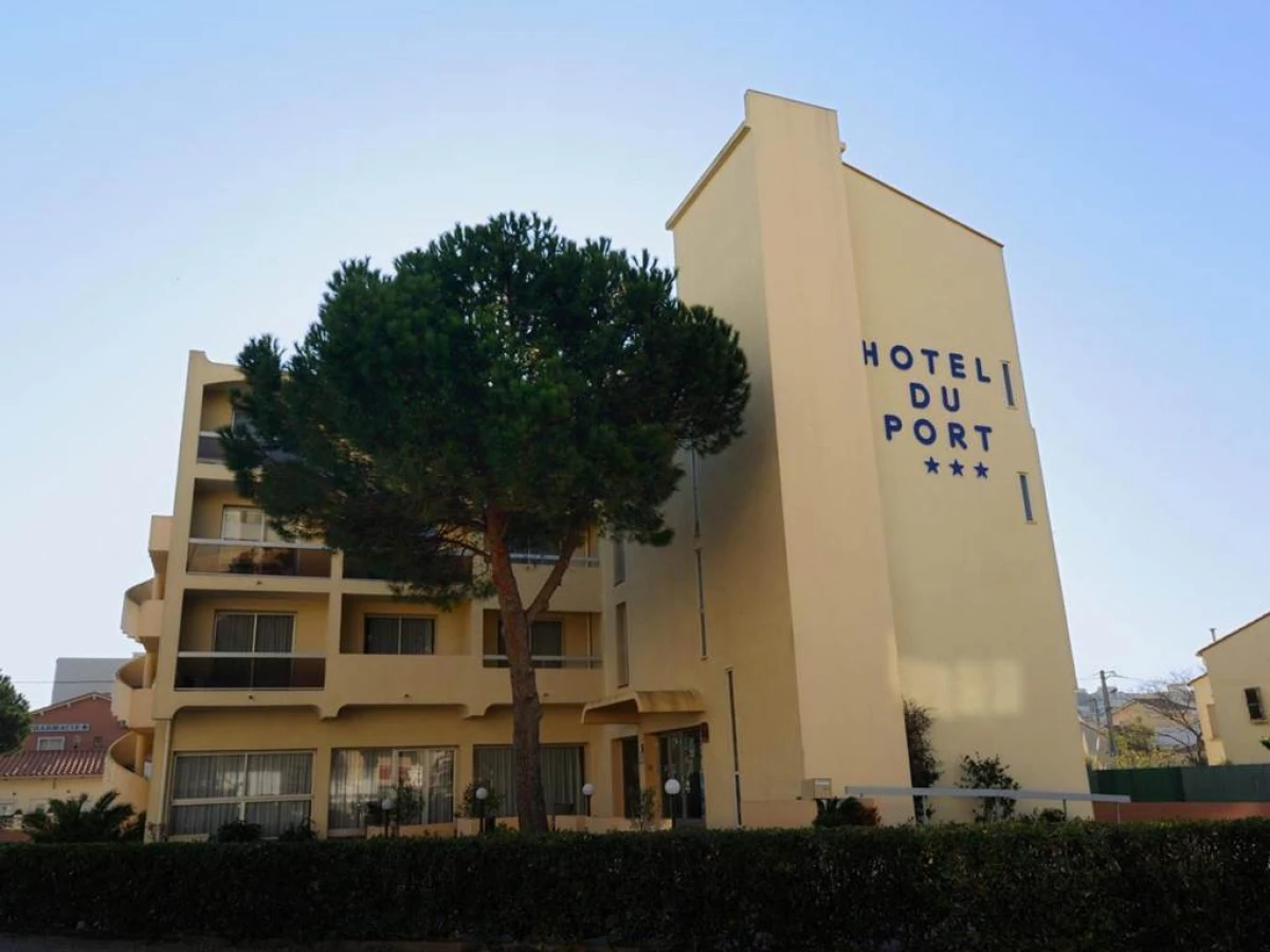 Hotel du Port - Bonjour Fun