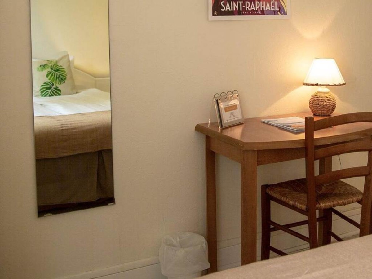 Hôtel Du Soleil - Bonjour Fun