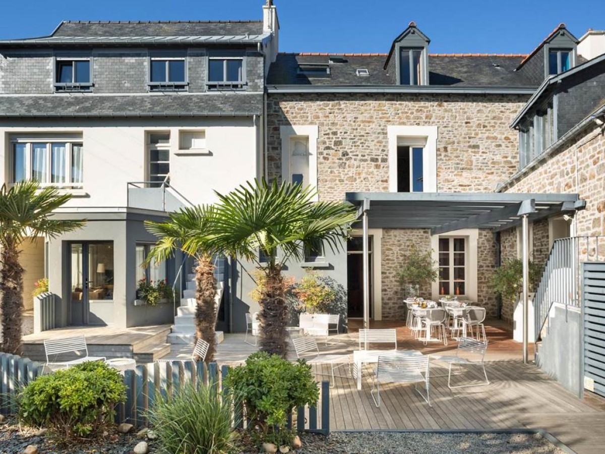 Hotel Eden - Bonjour Fun