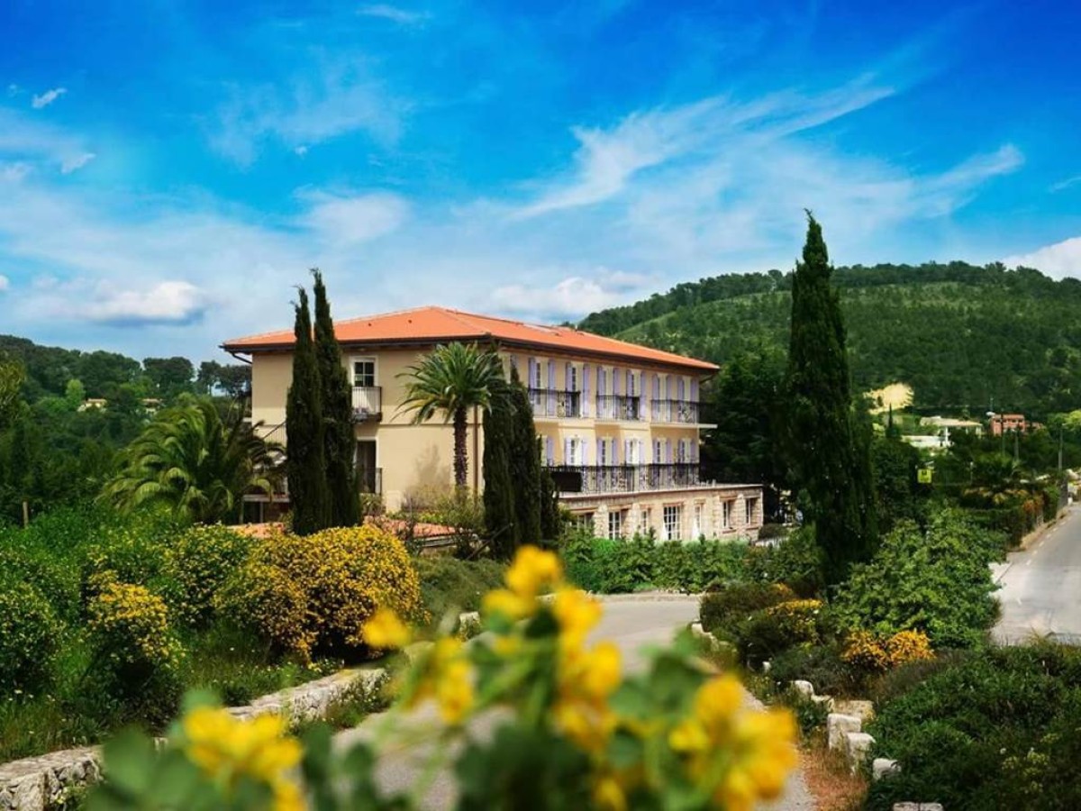 Hôtel Eze Hermitage - Bonjour Fun