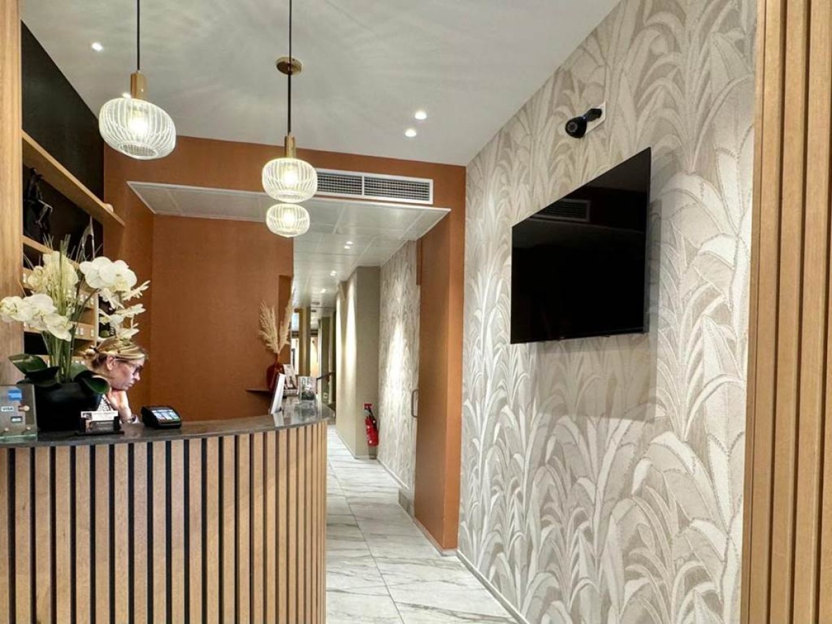 Hôtel Helvétique - Bonjour Fun