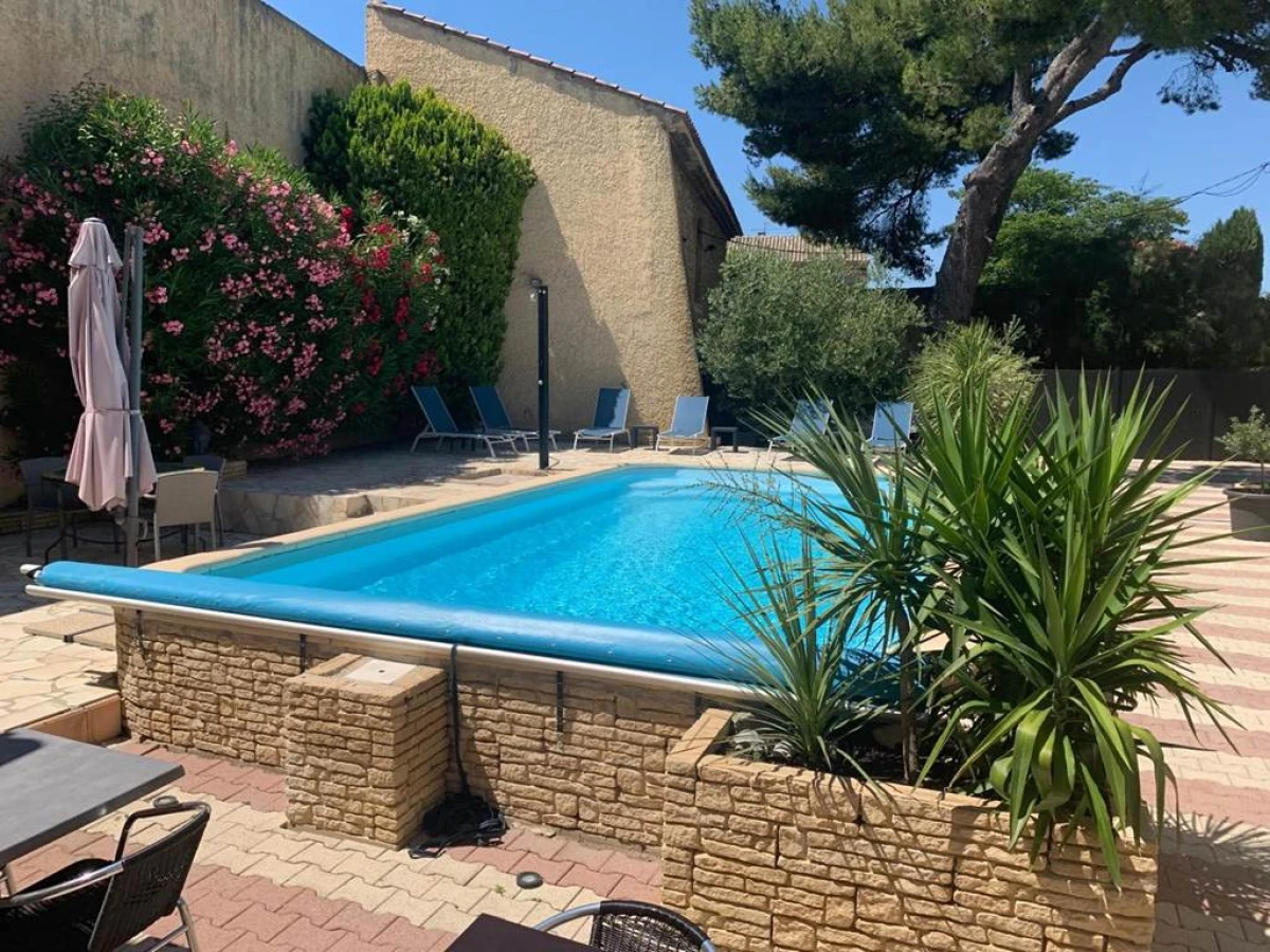 Hôtel La Bastide d'Entraigues - Bonjour Fun