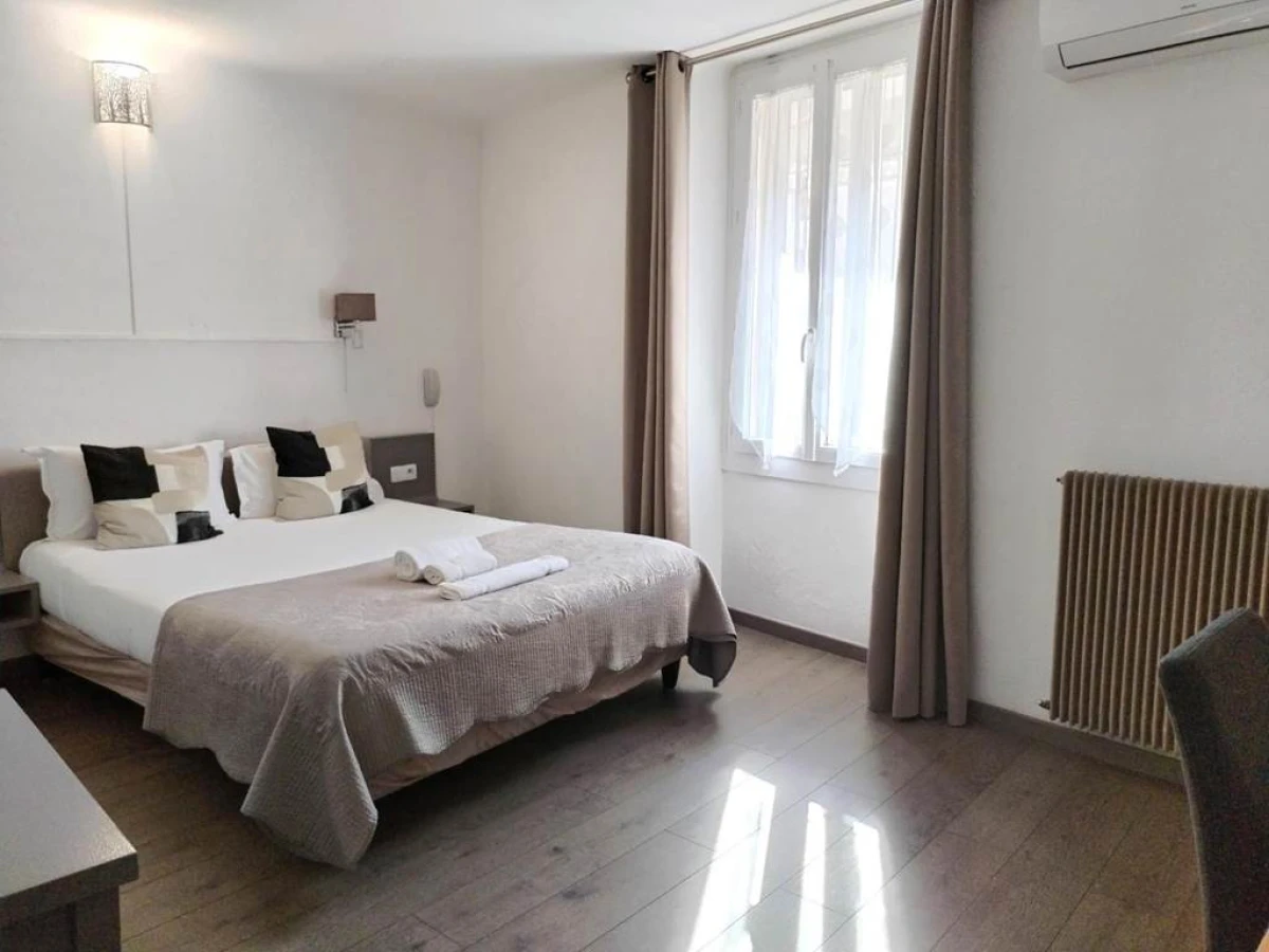 Hôtel La Bastide d'Entraigues - Bonjour Fun