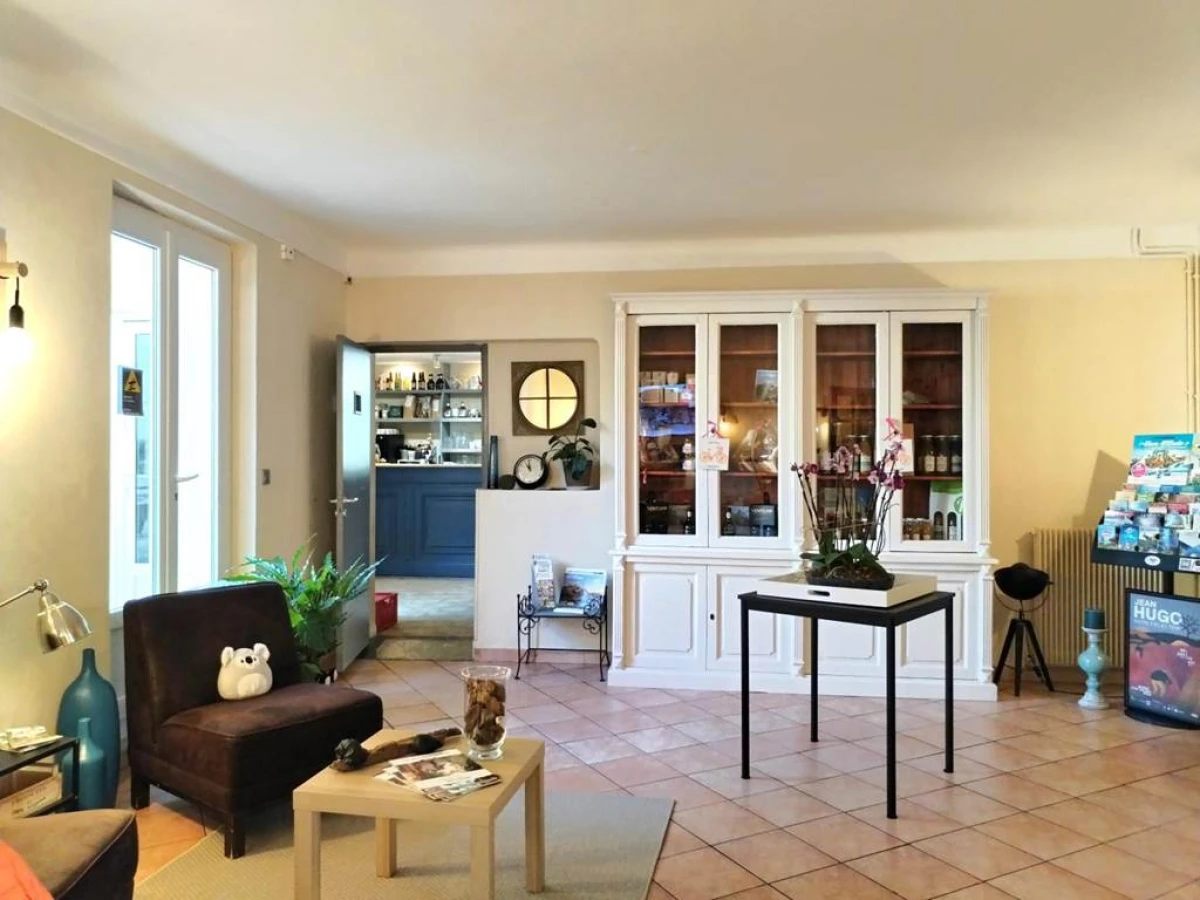 Hôtel La Bastide d'Entraigues - Bonjour Fun