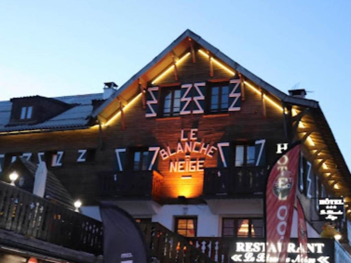 Hotel Le Blanche Neige - Bonjour Fun