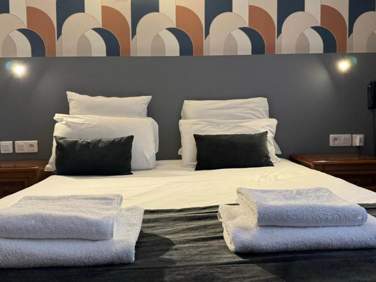 Hotel Le Bourgogne - Bonjour Fun