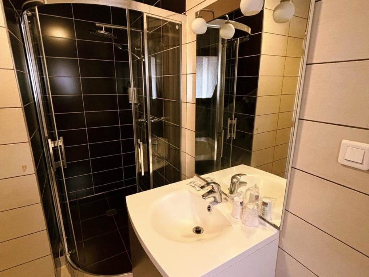 Hotel Le Divona "au coeur de Divonne" - Bonjour Fun