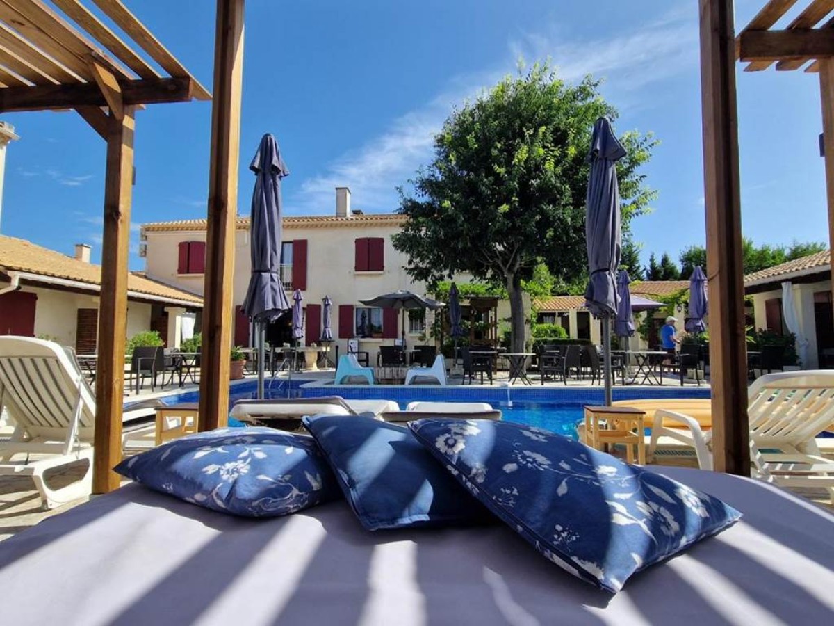 Hôtel Le Mas Des Amandiers - Bonjour Fun