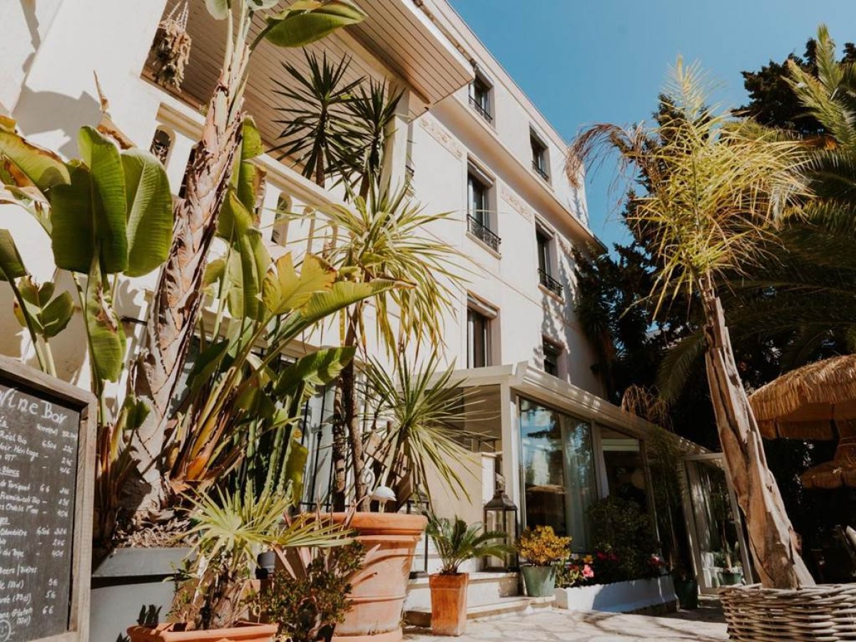 Hôtel Le Petit Castel - Bonjour Fun