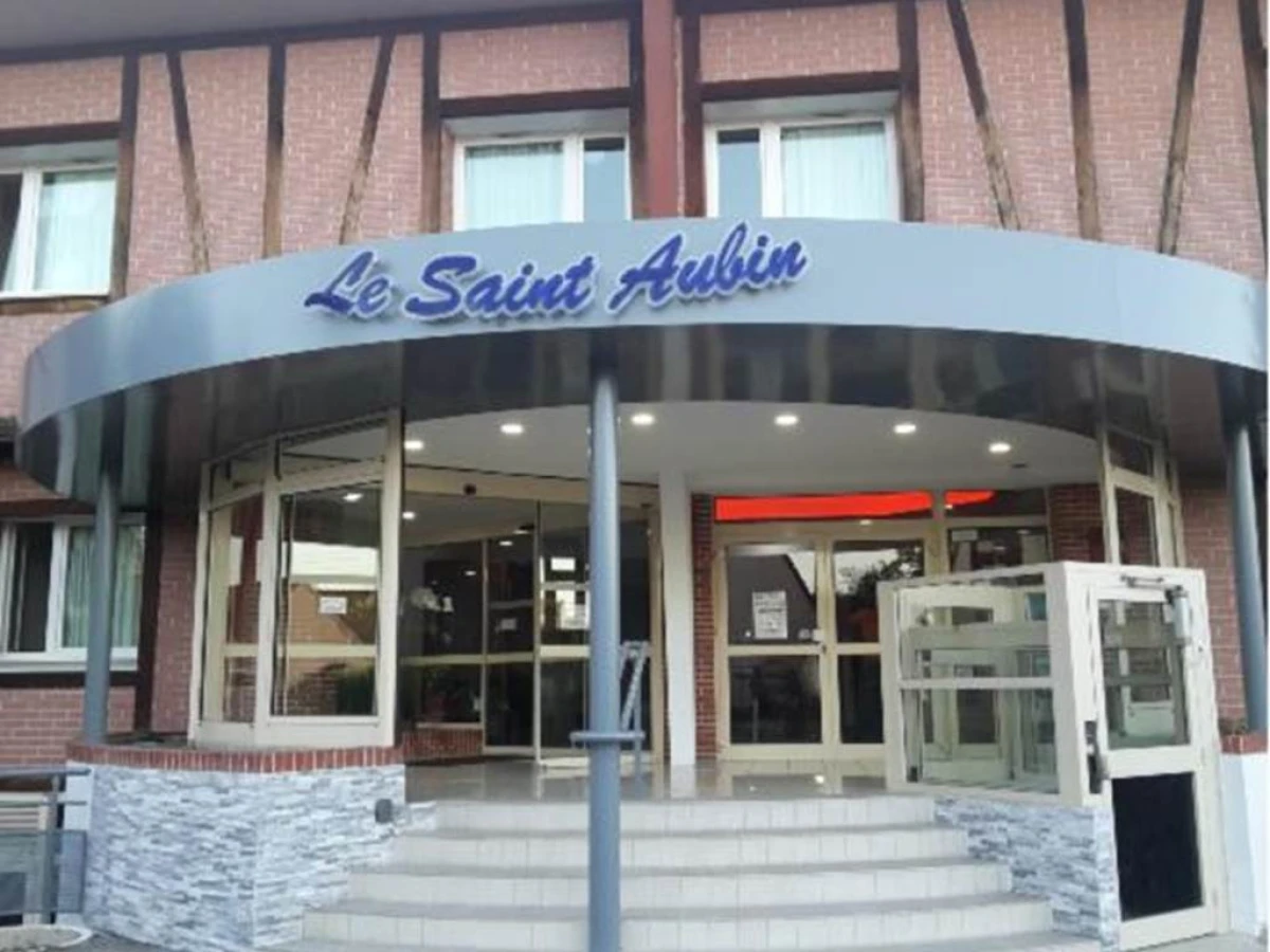 Hotel Le Saint Aubin - Bonjour Fun