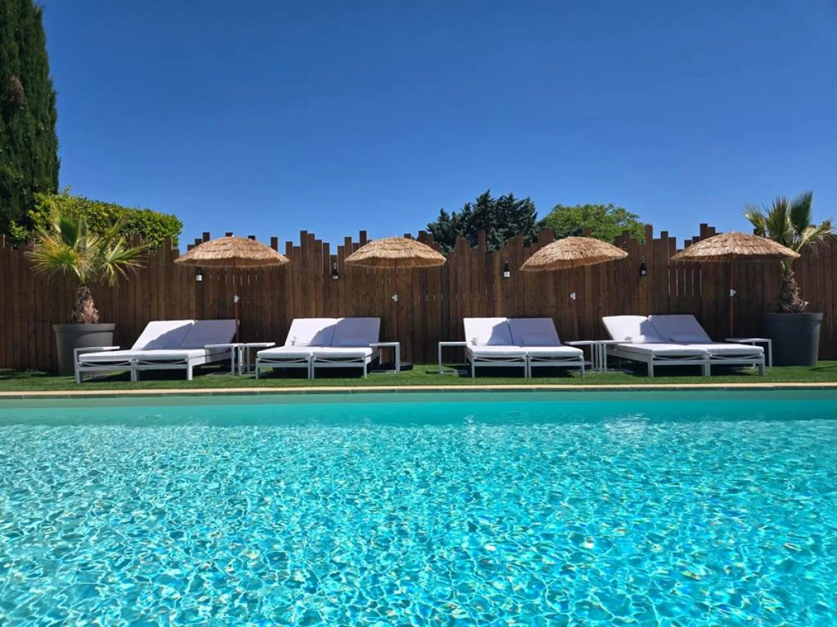Hôtel Le SAINT-GENIÈS - Bonjour Fun