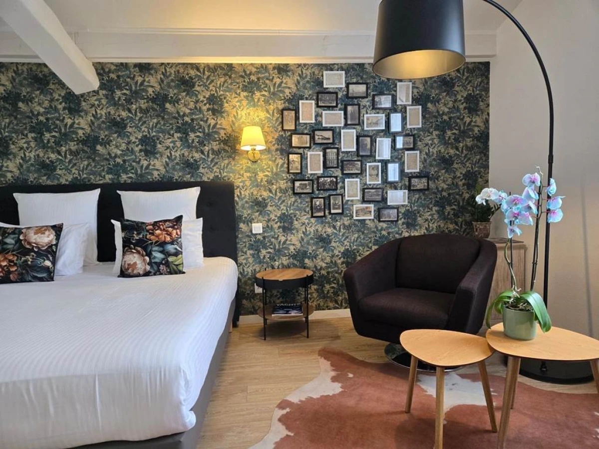Hôtel Le SAINT-GENIÈS - Bonjour Fun
