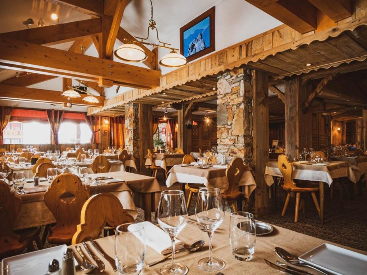 Hôtel Le Sherpa Val Thorens - Bonjour Fun