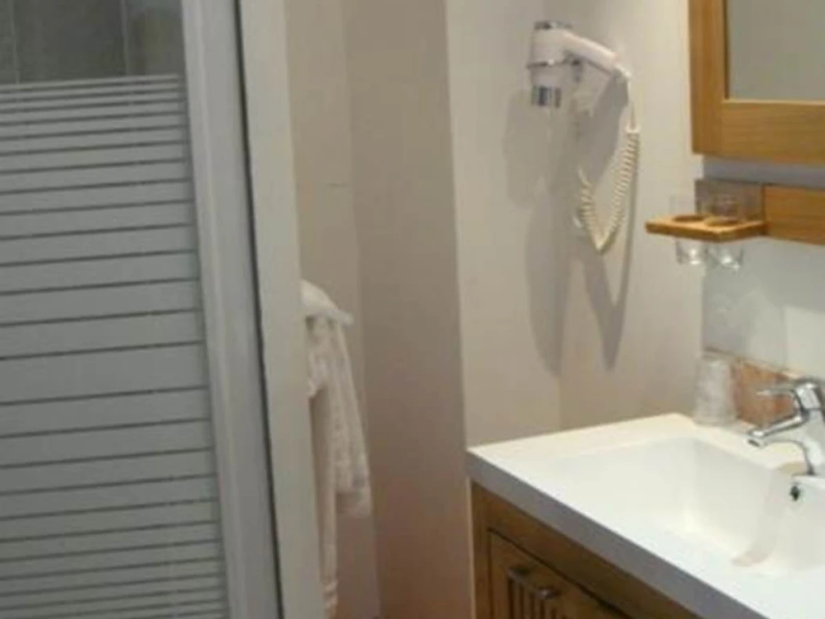 Hotel Le Tourisme - Bonjour Fun