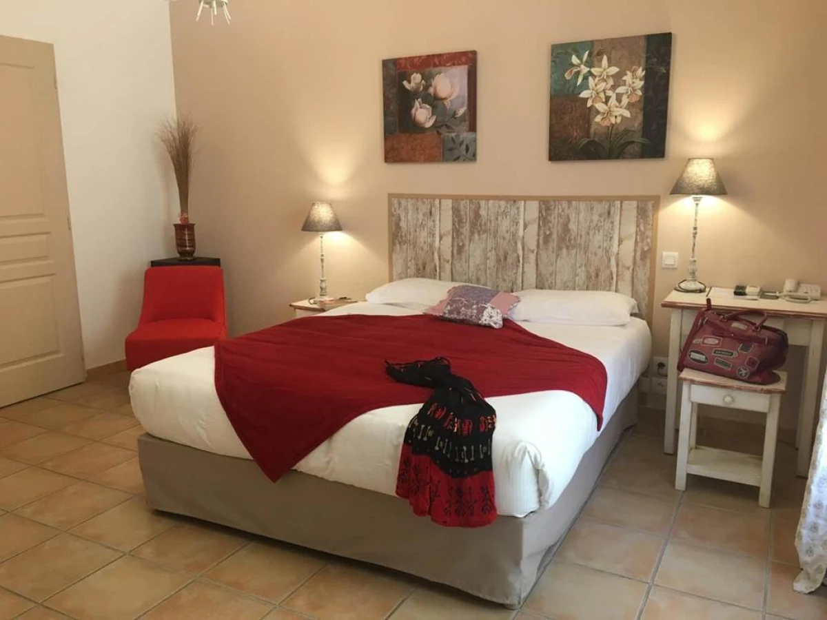 Hotel Les Ambres - Bonjour Fun