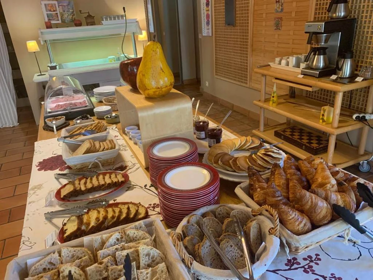 Hotel Les Ambres - Bonjour Fun