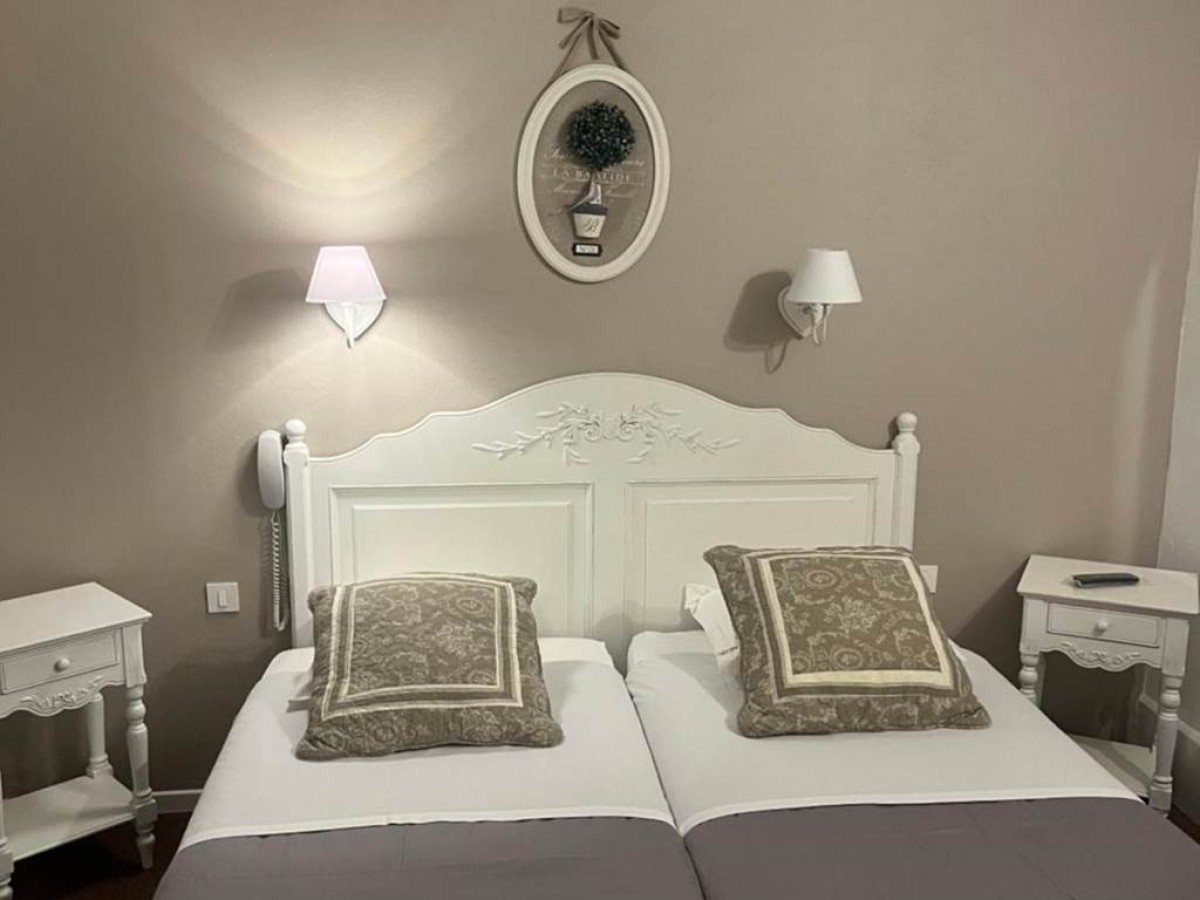 HOTEL LES MARRONNIERS - Bonjour Fun