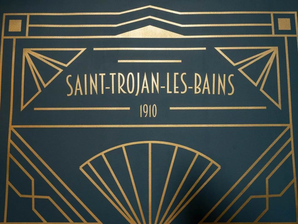 Hôtel Les Pins - Bonjour Fun