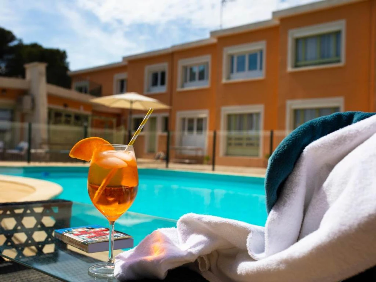 Hotel Les Rocailles - Bonjour Fun