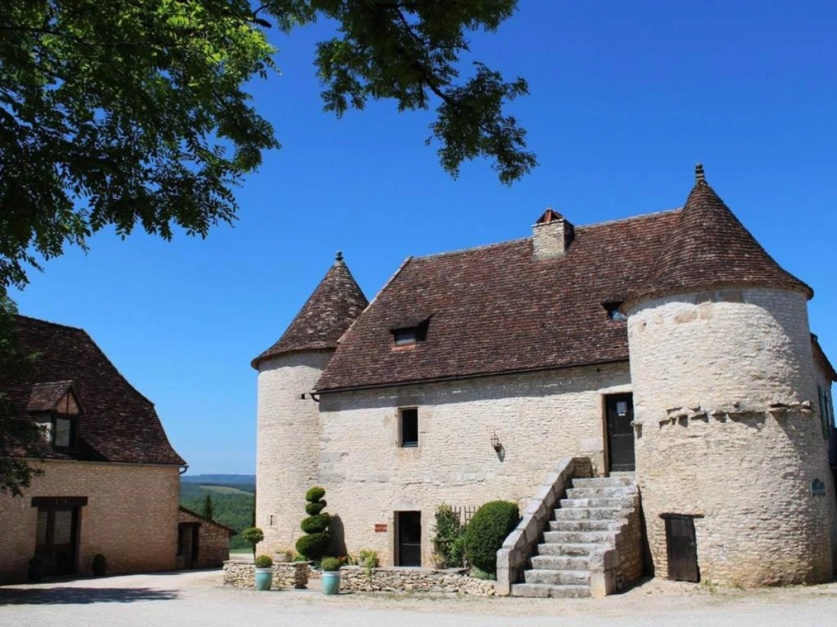 Hôtel Les Vieilles Tours Rocamadour - Bonjour Fun