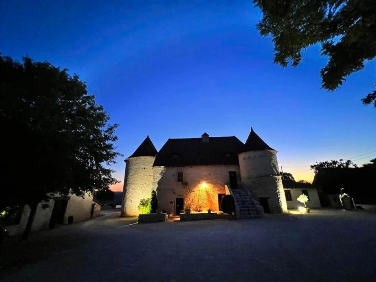 Hôtel Les Vieilles Tours Rocamadour - Bonjour Fun