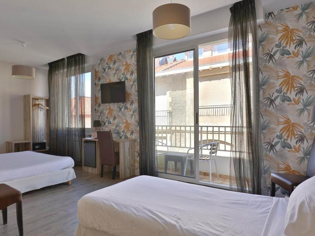 Hotel Marbella - Bonjour Fun