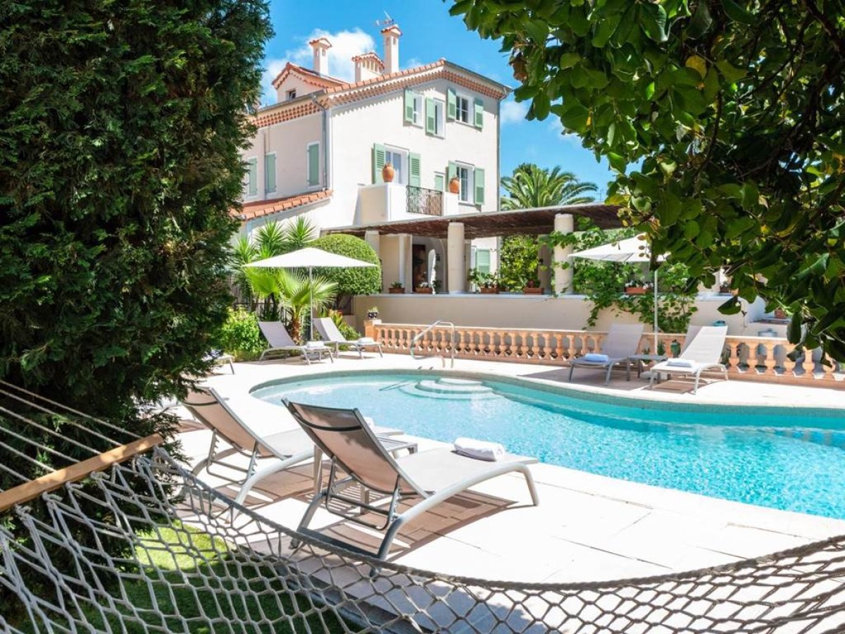 Hotel Mas Djoliba - Bonjour Fun