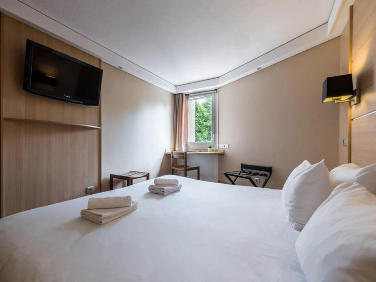 Hotel Novel Restaurant La Mamma - Bonjour Fun