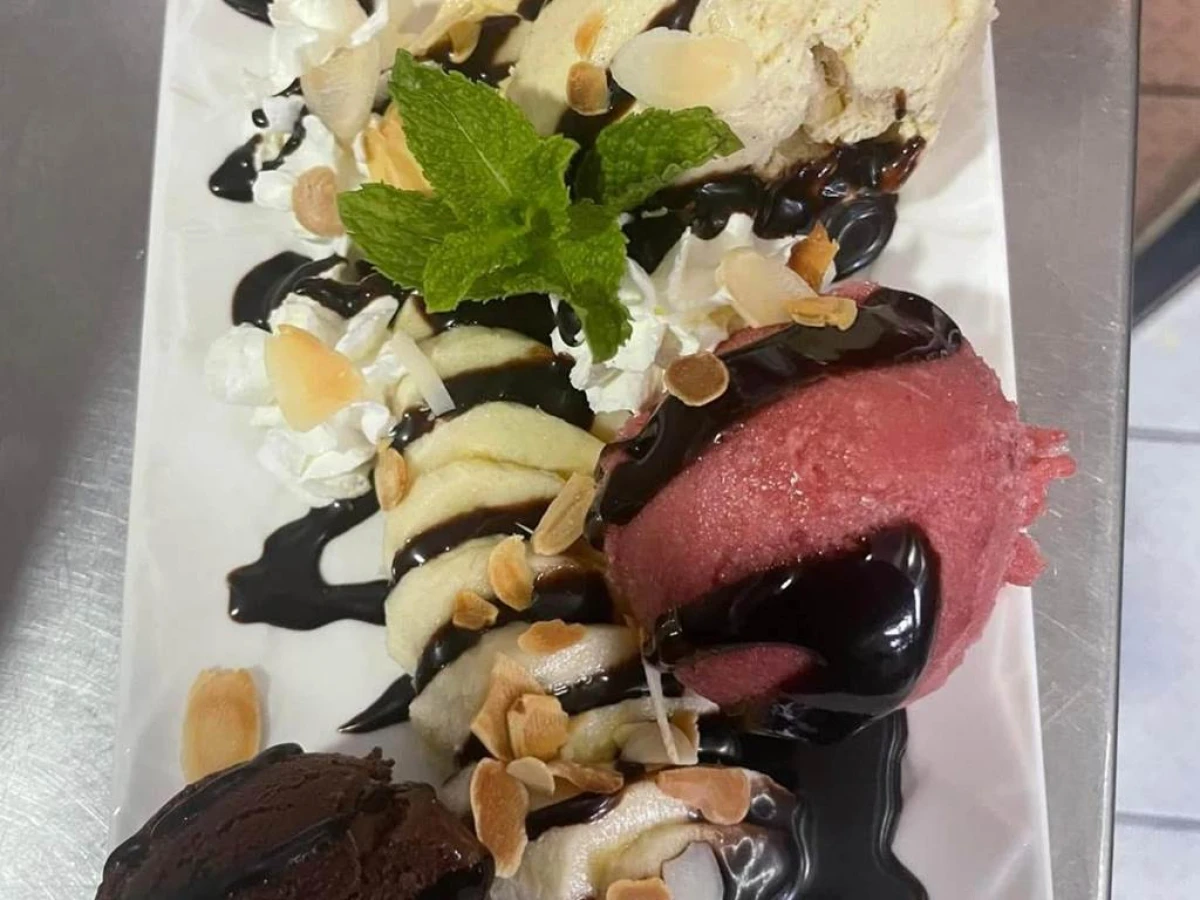 Hôtel & Restaurant ISVARA - Bonjour Fun