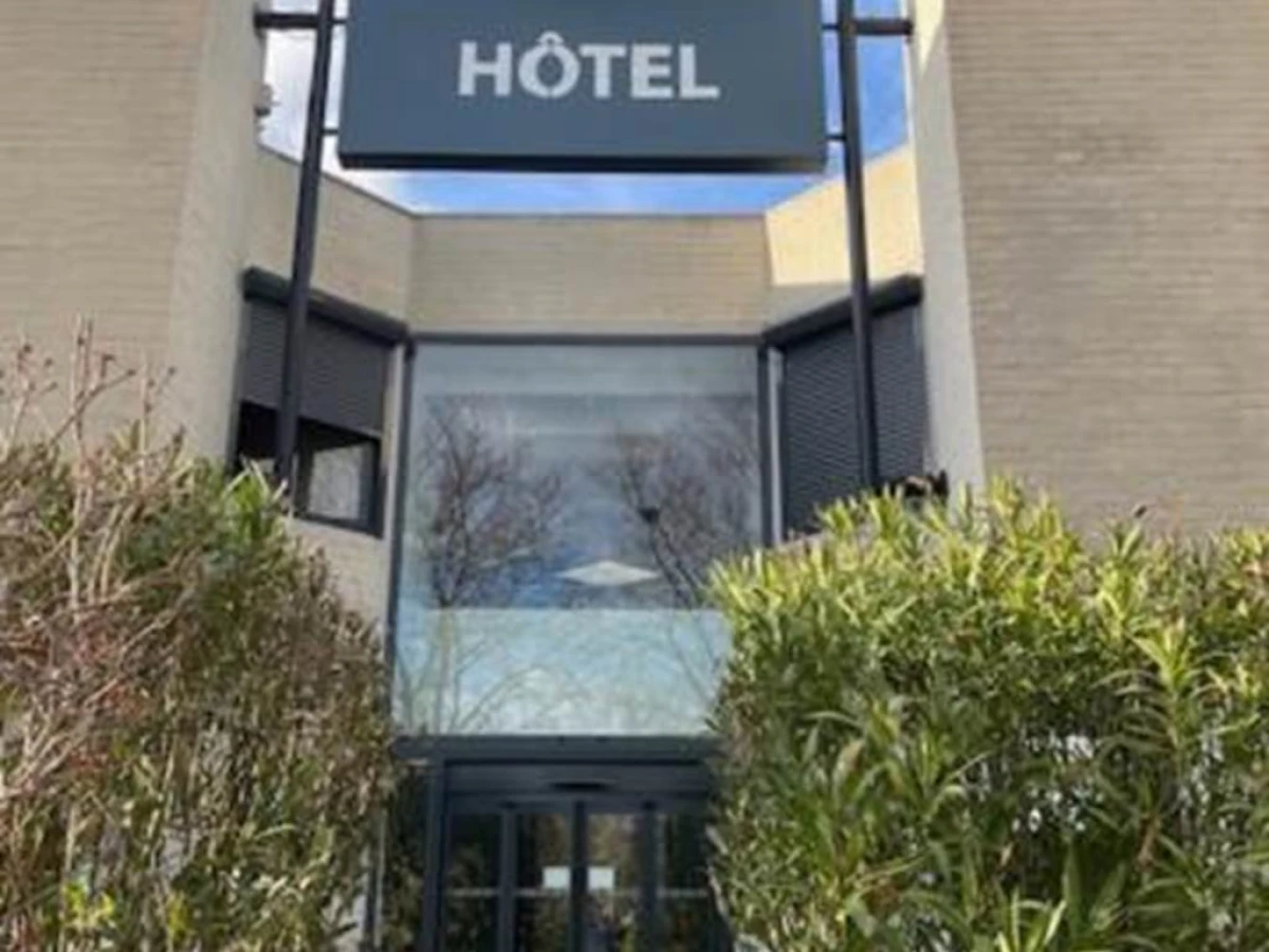 Hotel Restaurant Kyriad Brive Centre - Bonjour Fun