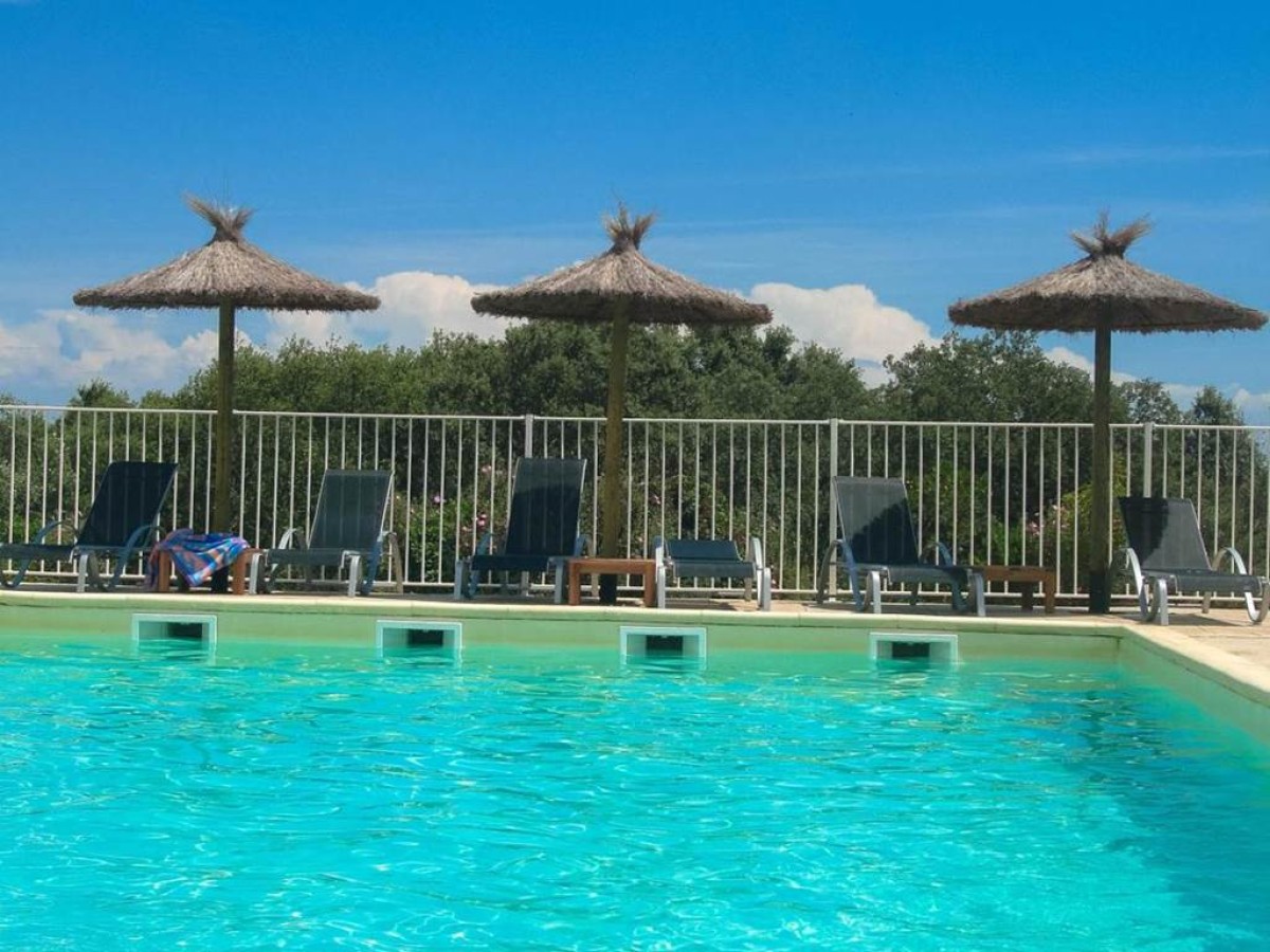 Hotel Restaurant Le Gardon - Pont du Gard - Bonjour Fun