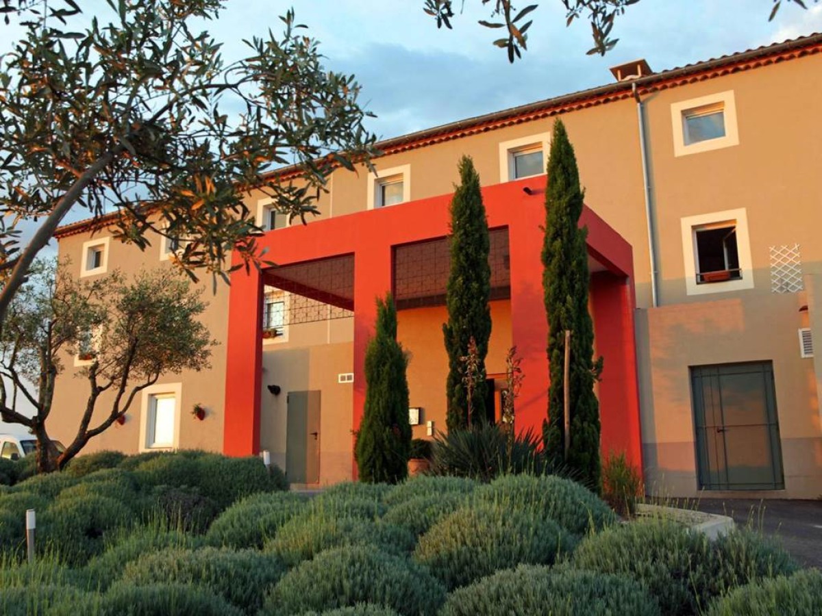 Hotel Restaurant Le Gardon - Pont du Gard - Bonjour Fun