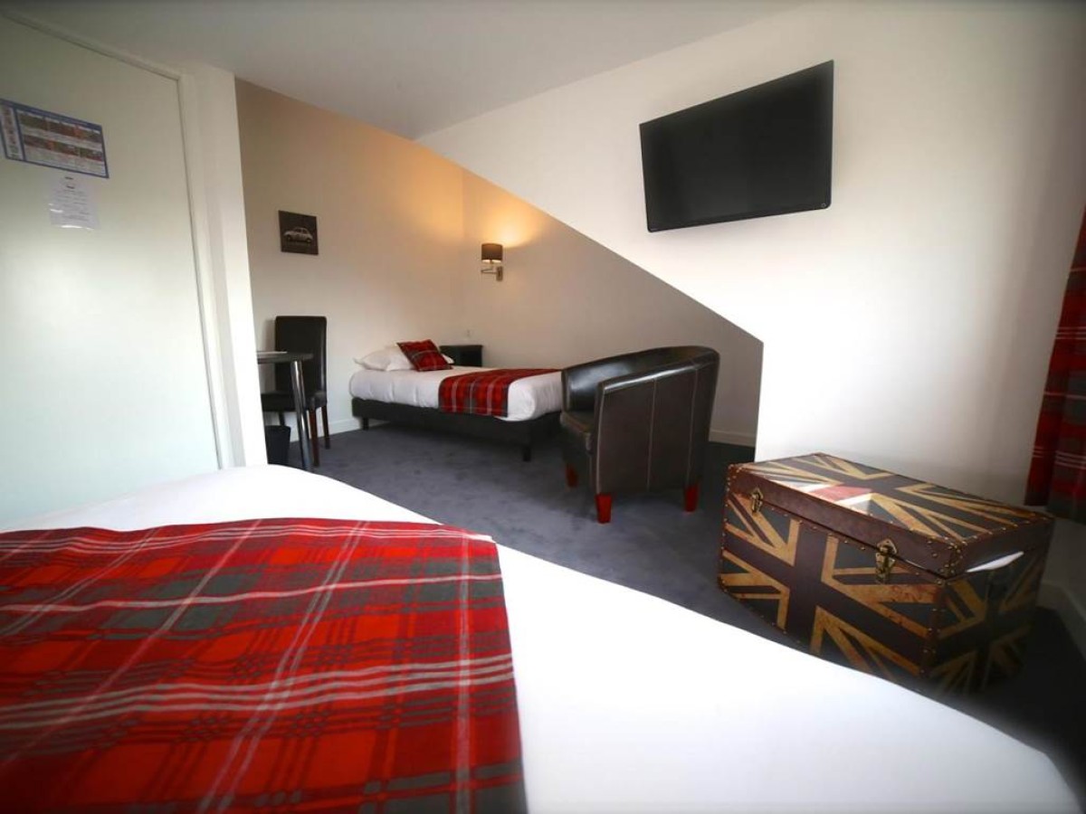 Hotel Restaurant Le Lion d'Or - Bonjour Fun