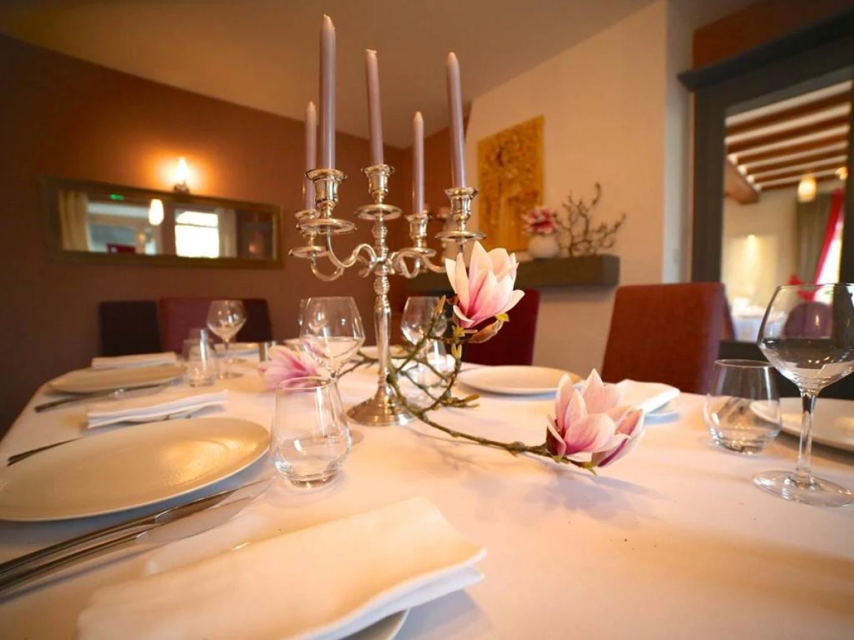 Hotel Restaurant Le Lion d'Or - Bonjour Fun
