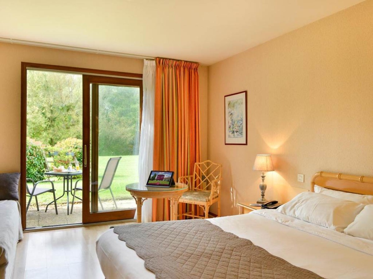 Hôtel Restaurant Le Relais De Pouilly - Bonjour Fun