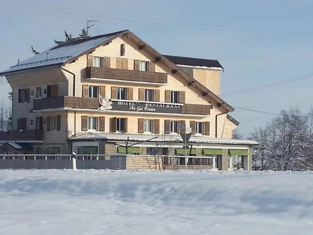Hotel Restaurant LE YETI - Bonjour Fun