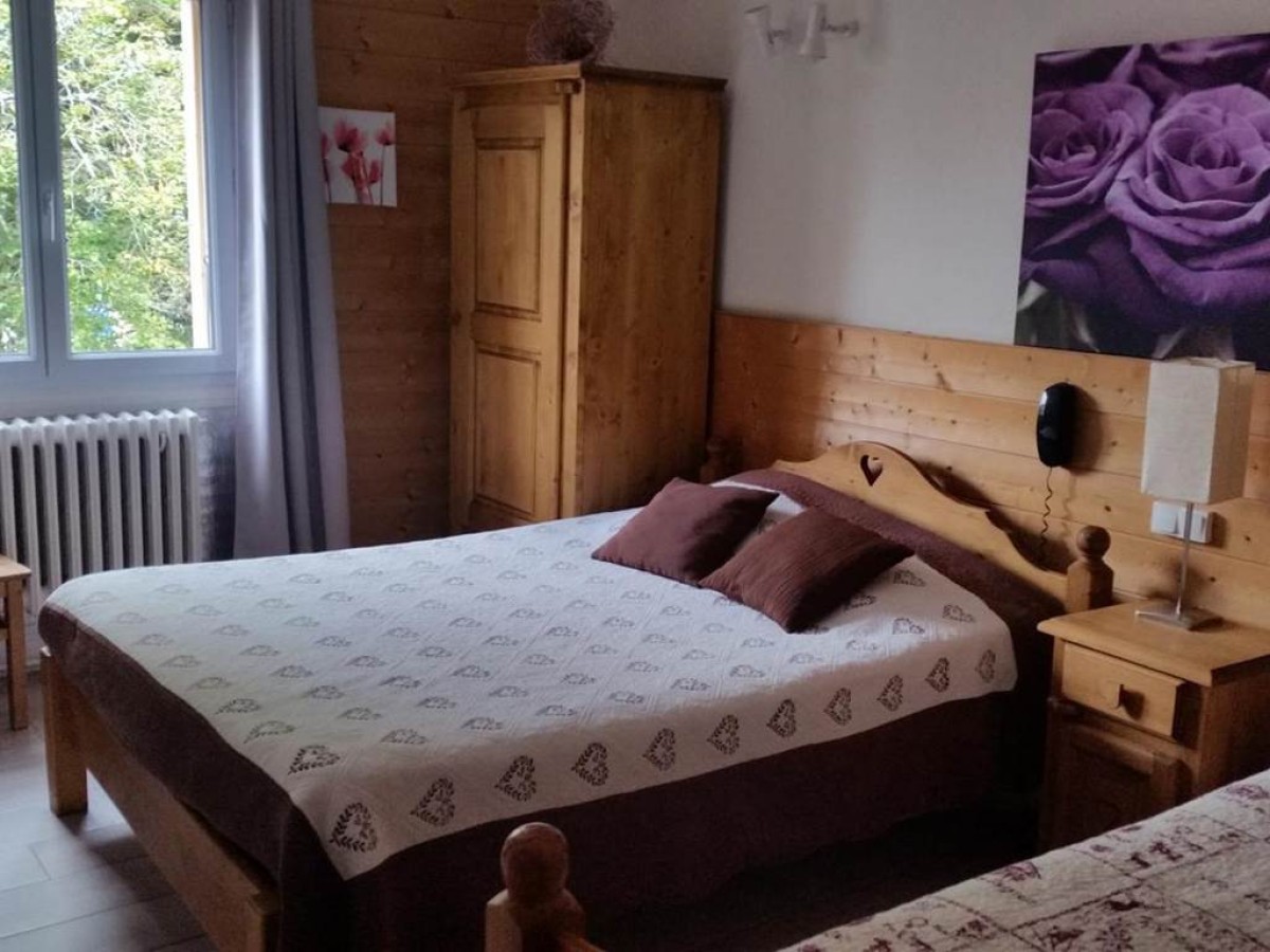 Hotel Restaurant LE YETI - Bonjour Fun