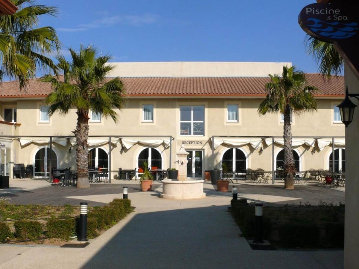 Hôtel Restaurant Les Jasses de Camargue - Bonjour Fun