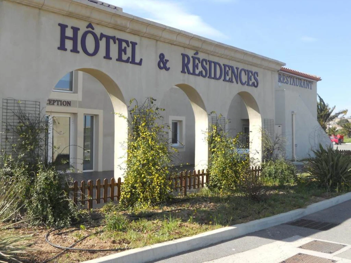 Hôtel Restaurant Les Jasses de Camargue - Bonjour Fun