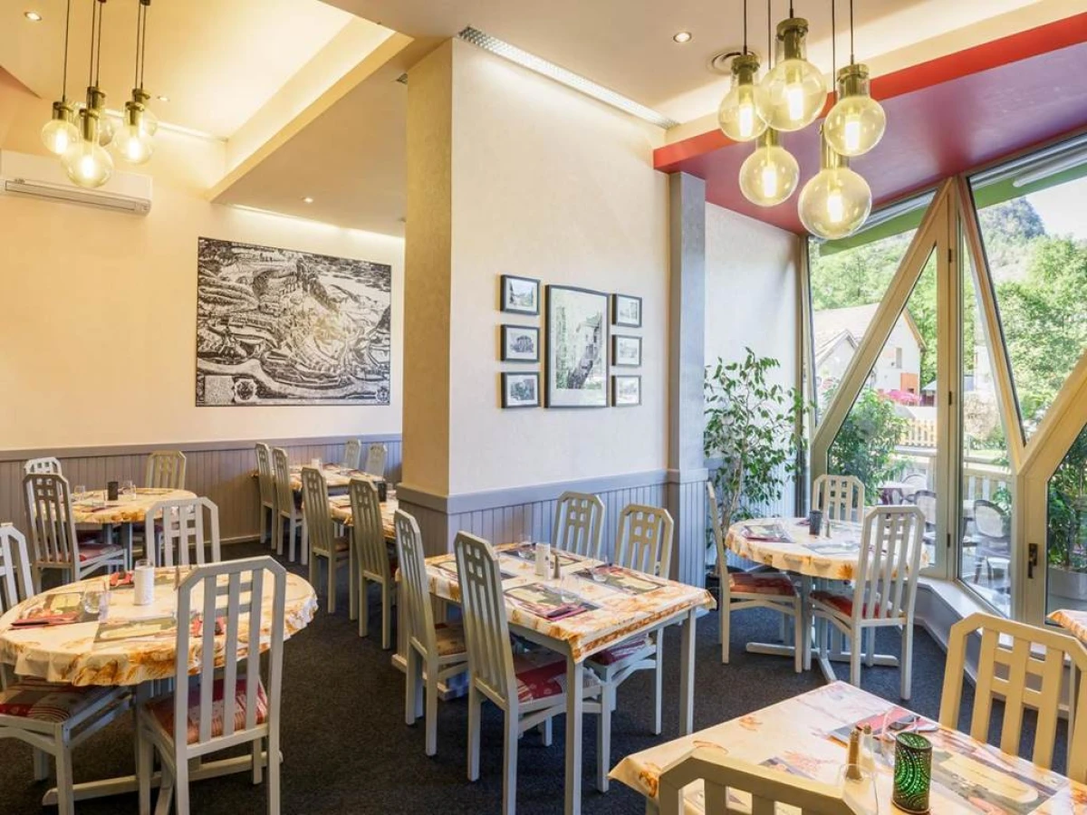 Hôtel Saint-Hubert - Bonjour Fun