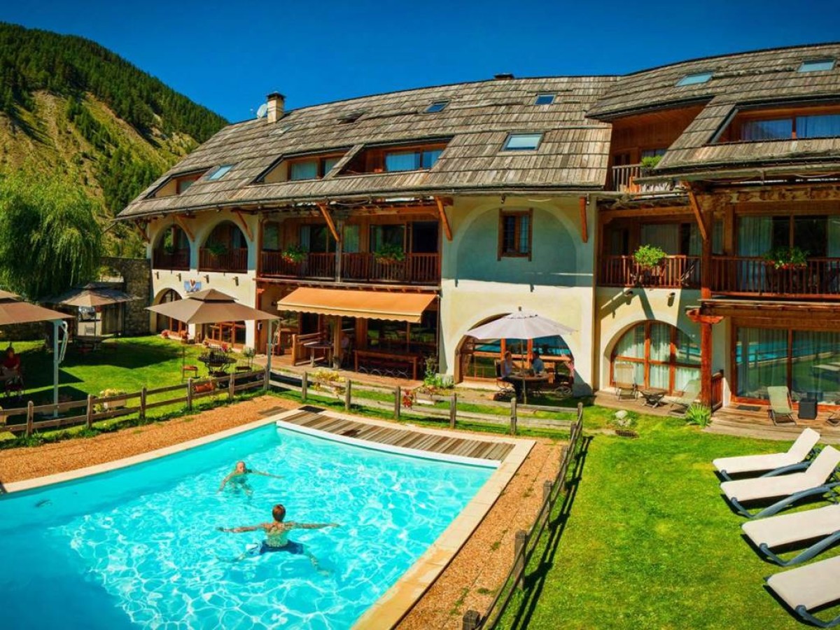 Hôtel & Spa La Ferme de l'Izoard - Bonjour Fun