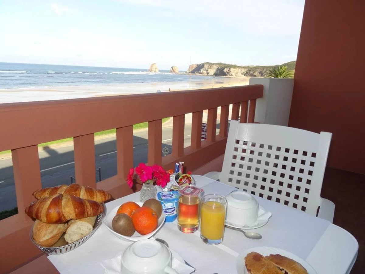 Hotel Uhainak - Bonjour Fun