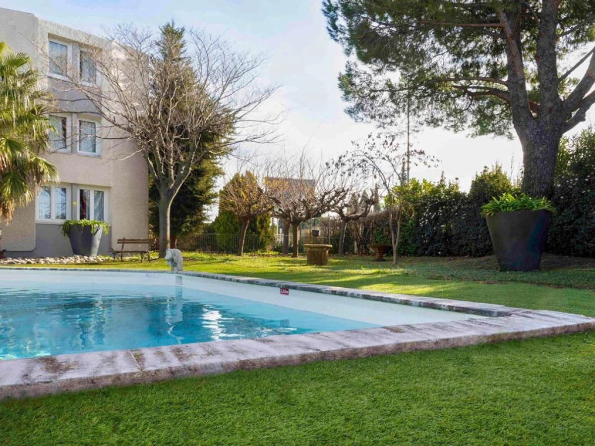 ibis Arles - Bonjour Fun