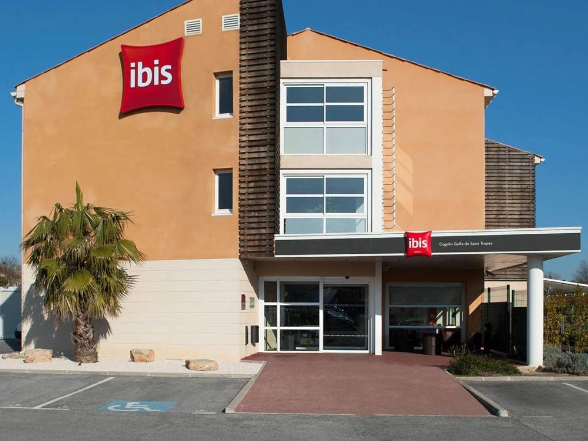 ibis Golfe de Saint-Tropez - Bonjour Fun